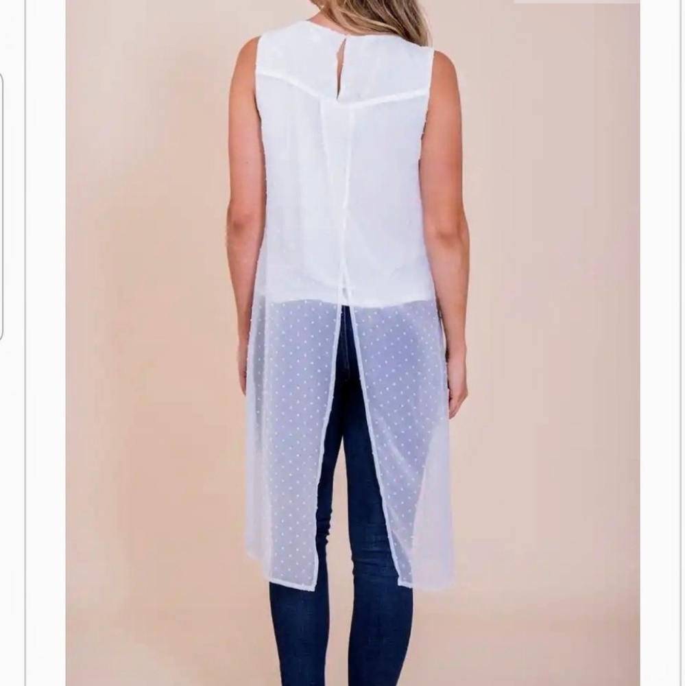 Sleeveless Hi-low Overlay Tunic - Picture 3 of 8